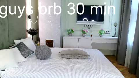 Mila online show from June 2026 09:14:01 AM