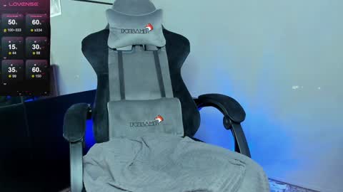 Mia 3 online show from January 2025 05:21:01 AM