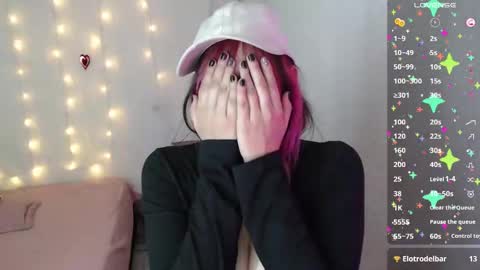 Snapshot of mixie_cute chatting on March 2025 12:54:02 AM mixie_cute online show from March 2025 12:54:02 AM