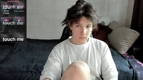 Snapshot of miya_chinen chatting on January 2025 08:31:02 AM Miya online show from January 2025 08:31:02 AM