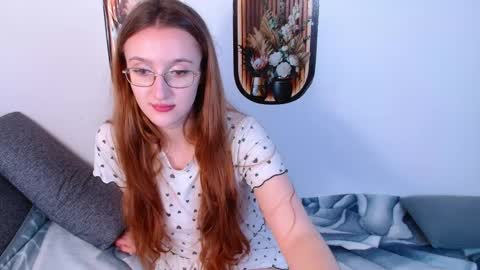 Snapshot of miya_here chatting on April 2026 04:44:01 PM Miya online show from April 2026 04:44:01 PM