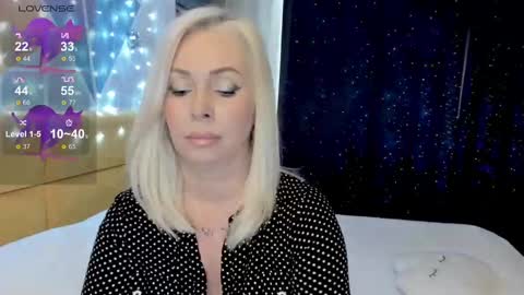 Miya online show from February 2025 08:50:02 AM