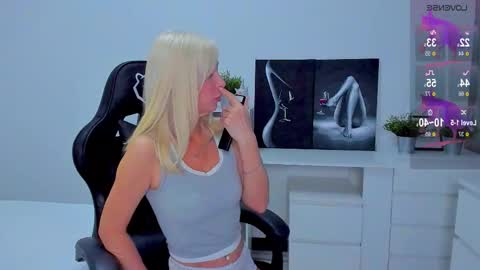 Miya online show from January 2026 04:53:01 PM