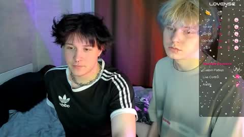 MeowMiku online show from December 2025 08:04:02 PM