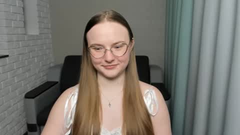 Miya online show from January 2025 10:13:02 PM