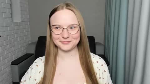 Miya online show from February 2025 02:15:02 PM