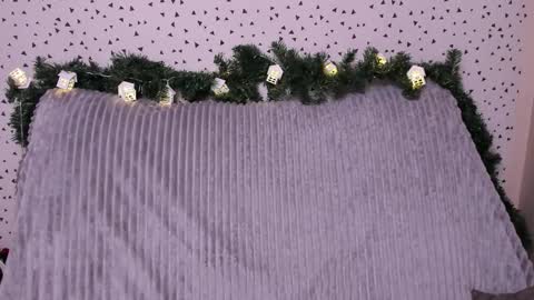 Miya online show from December 2025 01:24:02 AM