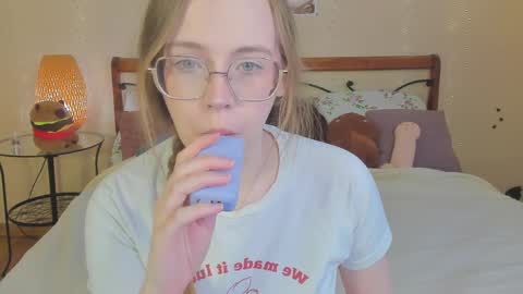 Miya online show from March 2026 01:39:02 AM