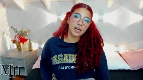 mizzhell_ online show from December 2025 03:58:02 AM