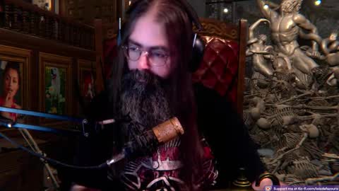 Lois online show from November 2025 07:38:01 PM