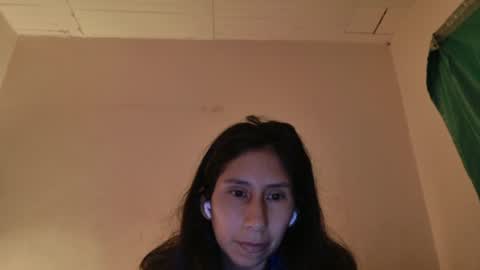 Snapshot of mli739709 chatting on June 2026 03:11:02 AM MoonLipson online show from June 2026 03:11:02 AM