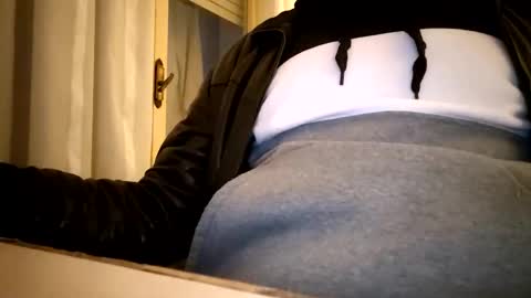 Snapshot of mlkmlkpp chatting on November 2025 05:03:01 PM mlkmlkpp online show from November 2025 05:03:01 PM