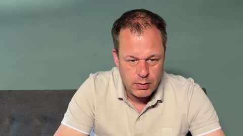 Snapshot of mme4you chatting on May 2026 12:21:01 PM mme4you online show from May 2026 12:21:01 PM