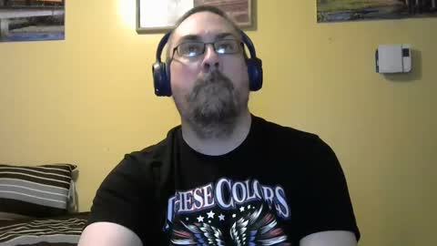Snapshot of mmr4545 chatting on May 2026 04:06:02 AM mark online show from May 2026 04:06:02 AM