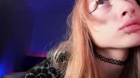 mnepohhh online show from April 2026 09:39:33 PM