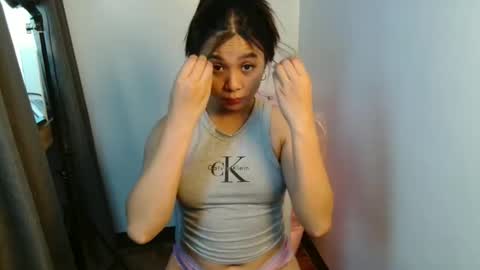 Snapshot of mnopxx33 chatting on February 2026 06:11:01 AM mnopxx33 online show from February 2026 06:11:01 AM