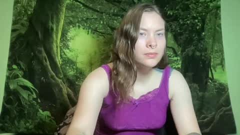 Snapshot of mo0n_goddess chatting on July 2026 07:23:02 AM Misty online show from July 2026 07:23:02 AM