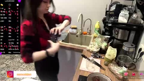 Snapshot of moana_qliphoth chatting on February 2026 11:19:02 PM Moana online show from February 2026 11:19:02 PM