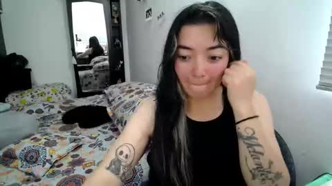 Sam online show from November 2025 01:33:02 PM