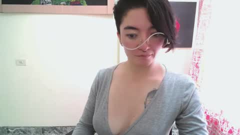 Snapshot of mocca_117 chatting on June 2026 06:11:02 PM Sam online show from June 2026 06:11:02 PM