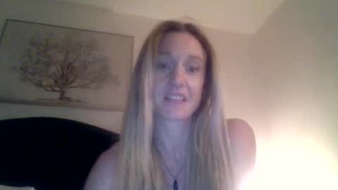 mockingbirds91 online show from May 2026 07:05:02 AM