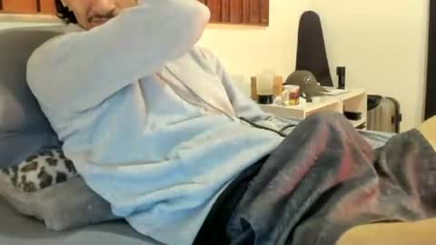 Snapshot of moderdelier chatting on June 2026 01:45:02 PM DigBreed online show from June 2026 01:45:02 PM
