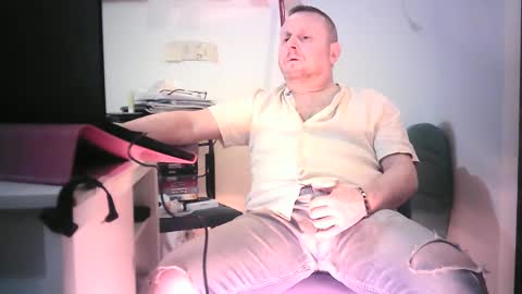 modesto1969 online show from January 2025 05:04:02 PM