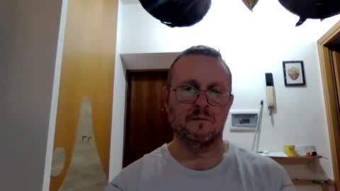 modesto1969 online show from November 2025 12:16:02 AM