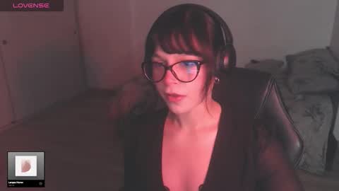 Modjo online show from December 2025 04:18:02 AM