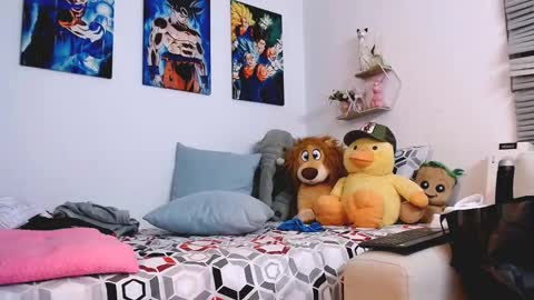 Moises Paez online show from January 2025 05:01:01 AM