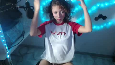 Snapshot of moka_soul chatting on June 2026 07:13:01 PM moka_soul online show from June 2026 07:13:01 PM