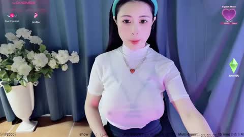 Snapshot of moli666 chatting on February 2025 12:08:01 AM Alice online show from February 2025 12:08:01 AM