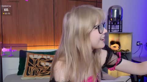 moliqin online show from May 2026 07:24:01 AM