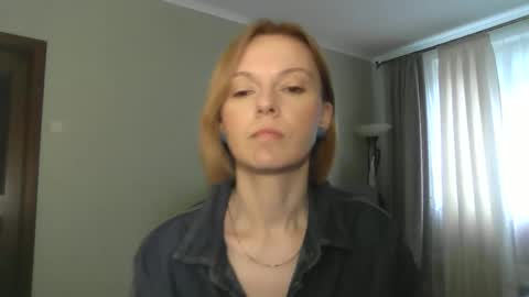 Snapshot of mollilove chatting on June 2026 03:50:01 PM mollilove online show from June 2026 03:50:01 PM
