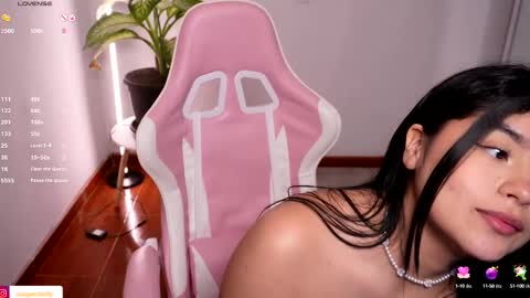       Independent Model online show from February 2025 08:42:02 AM