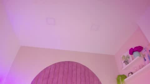 Molly Jackson online show from January 2025 12:51:02 PM