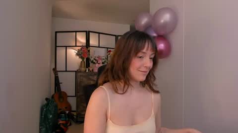 Snapshot of molly_marmalade_ chatting on July 2026 06:00:02 PM MOLLY online show from July 2026 06:00:02 PM