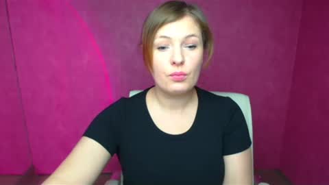 Molly online show from December 2024 07:00:01 AM