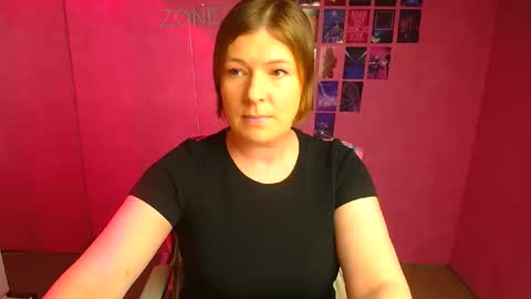 Molly online show from April 2026 11:33:02 AM