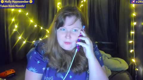 molly_moons online show from November 2025 07:04:02 PM