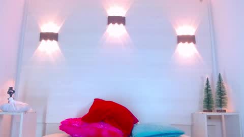 Molly Spears online show from January 2025 12:13:02 PM