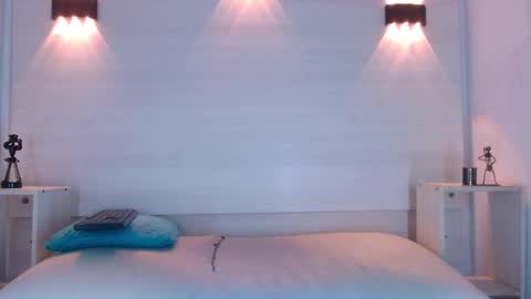 Molly Spears online show from February 2025 11:20:01 AM