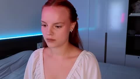 Snapshot of mollybossy chatting on July 2026 01:55:02 AM Molly online show from July 2026 01:55:02 AM