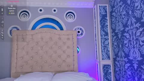 MollyDoll online show from May 2026 11:48:02 AM