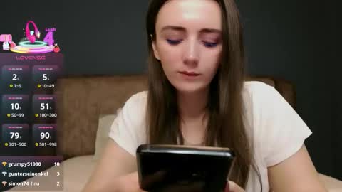 Snapshot of mollygreens chatting on April 2026 07:07:02 PM Molly online show from April 2026 07:07:02 PM