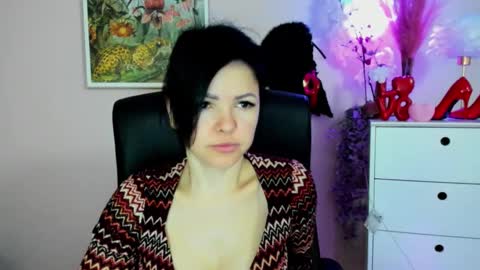 Molly online show from March 2026 07:22:02 AM