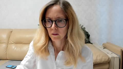 AngelMomm online show from January 2025 07:18:01 AM