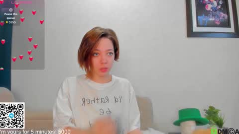 Snapshot of mollystouch chatting on March 2026 02:28:02 AM Amely online show from March 2026 02:28:02 AM