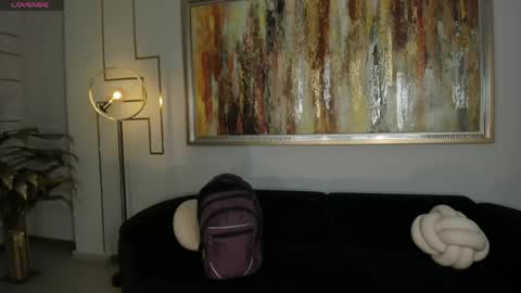 Snapshot of mollysunders_ chatting on May 2026 11:21:01 PM Molly Sunders online show from May 2026 11:21:01 PM