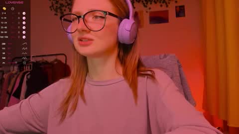 mollytucker online show from November 2025 02:57:02 PM